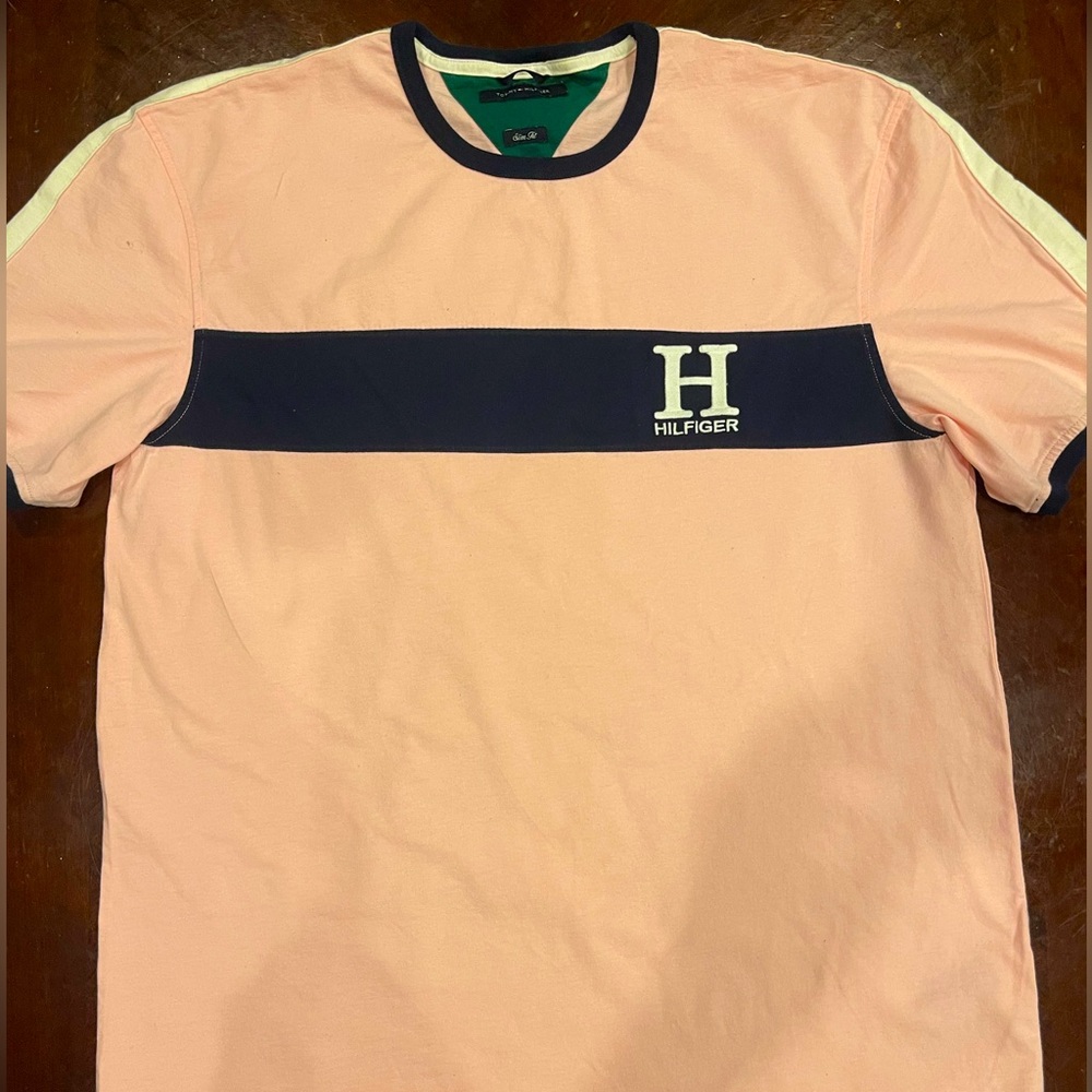 Tommy Hilfiger Shirt embroidered horizontal colorway stripe in pink/navy. XXL